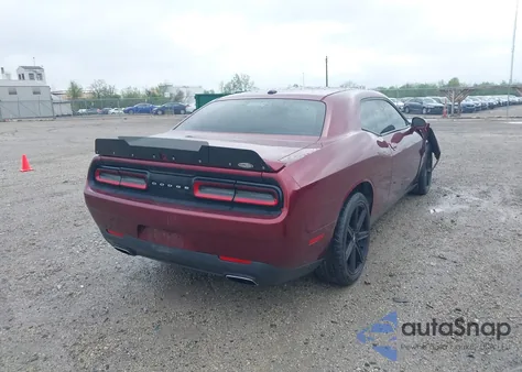 2018 Dodge Challenger Sxt из США, поврежденный, VIN 2C3CDZAG9JH138297
